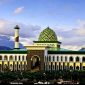 Tampak depan Masjid Al-Munawar di Kota Ternate, Maluku Utara. (Kredit foto: Istimewa)